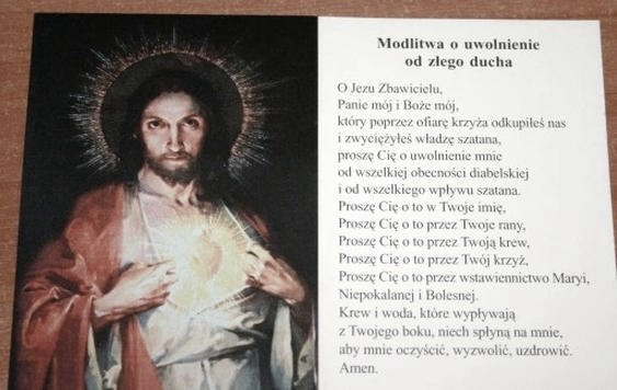 Modlitwa o uwolnienie z nałogu: jak modlić się mądrze i wytrwać?
